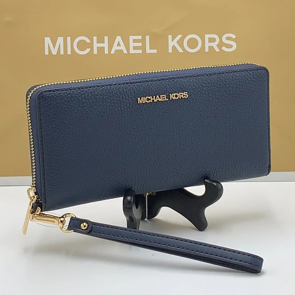 MICHAEL KORS Large Travel Continental Leather WALLET WRISTLET NAVY COLOR